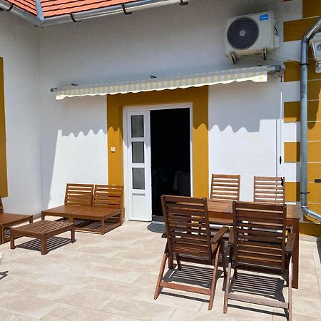 Bacchus Apartman - Borbarlang, Badacsony Badacsonytomaj Esterno foto